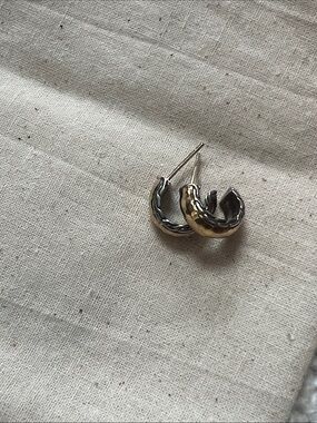 JOhn Hardy 22k gold huggie earrings